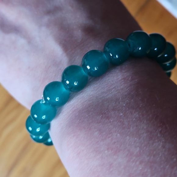 Teal Green Glass Beaded Bracelet - Picture 2 of 2